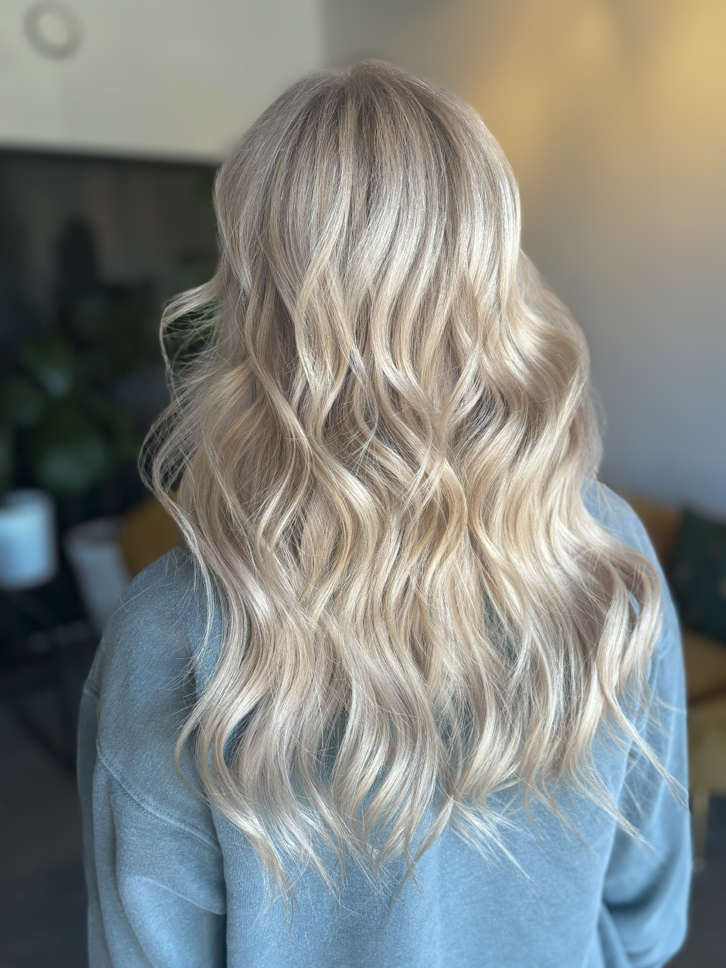 Bright dimensional blonde with foil highlights and balayage by Katie Cheatham in Louisville, KY